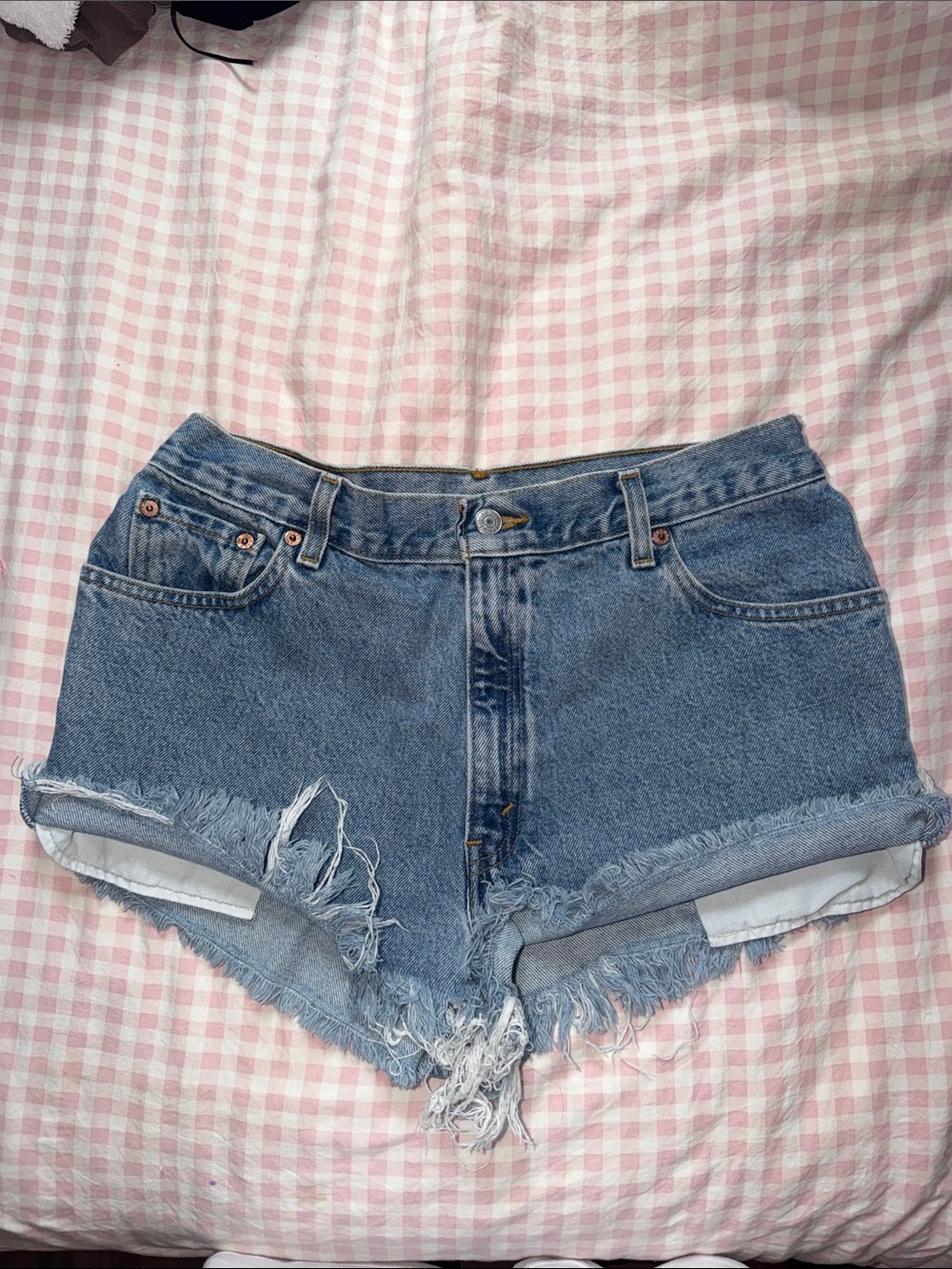 Vintage Levi’s Blue Denim Frayed Hem Women’s Shorts